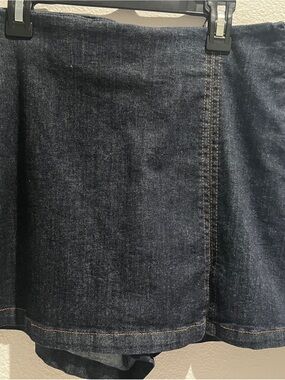 Zara Dark Denim Skort with Contrast Stitching
